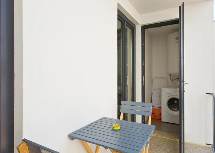 Charming In - 50 M² - Modern Comfort